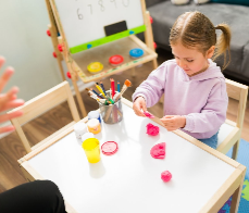 San Marino çocuk terapisi